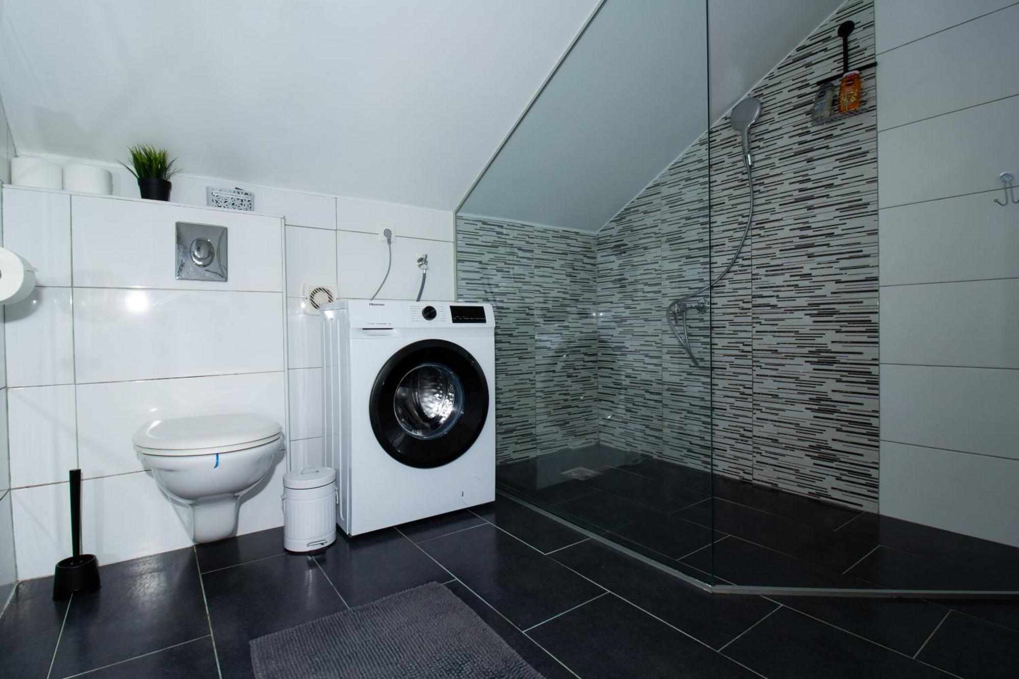 Apartman Keti Donja Lomnica Ngoại thất bức ảnh